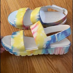 Skechers Tie Dye Foam Sandals